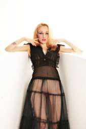 Simon Q. Walden, FilmPhotoAcademy.com, sqw, FilmPhoto, photography , nudephotography, locationshoot, modelling, fashion poses, fashiondaily, poses, art nude, pose, sensual_art, nudephotography, redhead, hot, shoelove, posing, form, urbex, shoes, rockchick