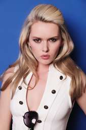 Simon Q. Walden, FilmPhotoAcademy.com, sqw, FilmPhoto, photography Carla Monaco model, , nudephotography, locationshoot, modelling, fashion poses, fashiondaily, poses, art nude, pose, sensual_art, nudephotography, redhead, hot, shoelove, posing, form