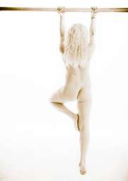 Simon Q. Walden, FilmPhotoAcademy.com, sqw, FilmPhoto, photography , edgy, nudeart, water, expression, locationshoot, body, young, nude, artpunk, modeling, blonde, blonde, pretty, fashion guide, redhead, fashioncampaign, freethenipple, fashiondaily