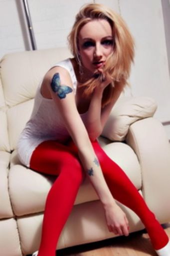 Simon Q. Walden, FilmPhotoAcademy.com, sqw, FilmPhoto, photography , nudephotography, locationshoot, modelling, fashion poses, fashiondaily, poses, art nude, pose, sensual_art, nudephotography, redhead, hot, shoelove, posing, form, urbex, shoes, rockchick